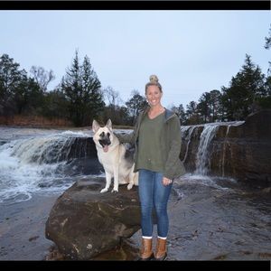 Meet your Posher, Mindy